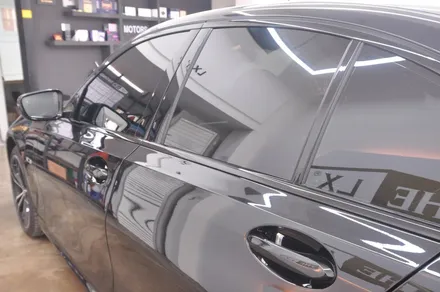 2023 BMW 330e(G20) 솔라가드 프리미엄 THE LX 동대문점의 <LX> 시공 가격 / 서울 동대문구 답십리동