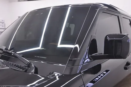 2024 랜드로버 디펜더 P300 X-다이내믹 블랙팩의 윈도우 필름은? 더엘엑스 동대문점의 [LX] / 서울 동대문구 답십리동