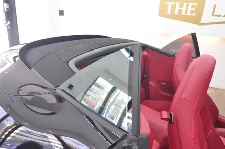 포르쉐 911 카레라4S 컨버터블 - 2022년 여름을 위한 더엘엑스(THE LX) 동대문점의 윈도우 틴팅 재시공 / 서울 동대문구 답십리동
