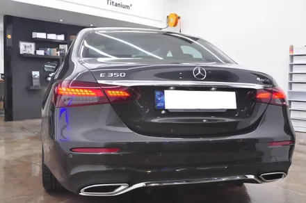 메르세데스 벤츠 더 뉴 E350 AMG 라인 페이스리프트 - 솔라가드 프리미엄 동대문점 신차 패키지 / 서울 동대문구 답십리동