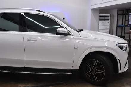 2020 벤츠 GLE 450 신차 서비스 필름 뜯어내고 솔라가드 퀀텀 전체 재시공(아쉬운 중복투자) - 솔라가드프리미엄 동대문점 / 서울 동대문구 답십리동