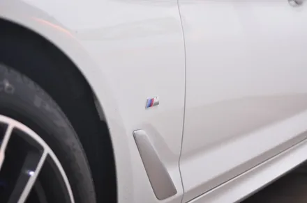 BMW 523d M 스포츠 패키지 솔라가드 프리미엄 퀀텀 윈도우 틴팅 시공 - 더엘엑스 동대문점 / 서울 동대문구 답십리동