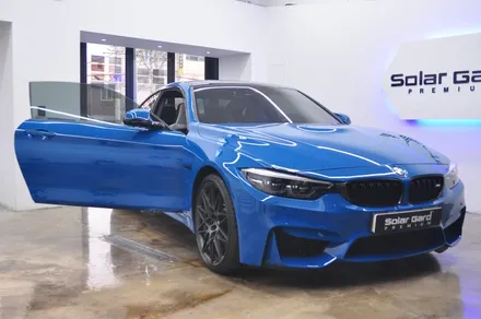 BMW M4 쿠페 한정판 헤리티지 에디션 - 솔라가드 프리미엄 THE LX 동대문점 신차 패키지 / 서울 동대문구 답십리동