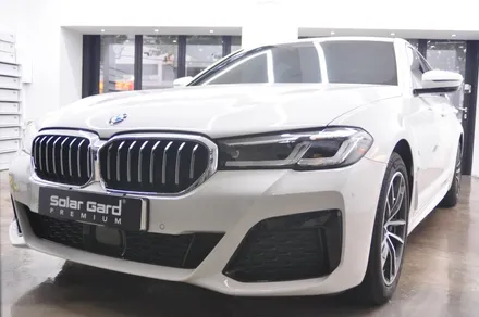 BMW 523d M 스포츠 패키지 솔라가드 프리미엄 퀀텀 윈도우 틴팅 시공 - 더엘엑스 동대문점 / 서울 동대문구 답십리동