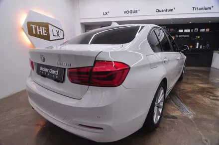 BMW 320d <LX> 전체 시공과 유막제거, 발수코팅까지 - 더엘엑스 동대문점 / 서울 동대문구 답십리동