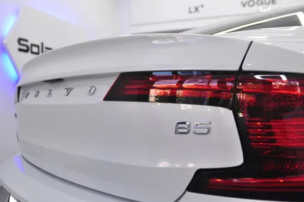 볼보 페이스리프트 더 뉴 S90 B5 솔라가드 프리미엄 보그(VOGUE) 신차 패키지 / 서울 동대문구 답십리동