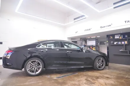 2022 메르세데스 벤츠 CLS 300d - 더엘엑스 동대문점의 퀀텀 시공 / 서울 동대문구 답십리동