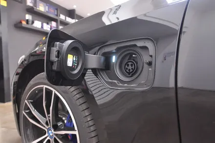 2023 BMW 330e(G20) 솔라가드 프리미엄 THE LX 동대문점의 <LX> 시공 가격 / 서울 동대문구 답십리동