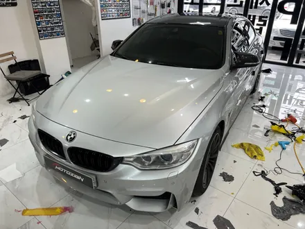 BMW 4시리즈 [3M 2080 - Gloss Black] 블랙유광 루프스킨 /크롬죽이기 / 고양 덕양구, 일산, 파주