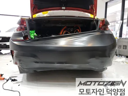 BMW 330e 에이버리 사틴 블랙 락 그레이 메탈릭 전체 랩핑 시공완료!!덕양구랩핑 일산랩핑 파주랩핑 삼송랩핑 원흥랩핑 카스킨 랩핑전문점 모토자인 덕양점 !!! / 고양 덕양구, 일산, 파주