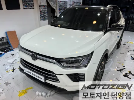 쌍용 코란도C [3M 2080 - Gloss Black] 블랙유광 투톤랩핑/루프스킨 / 고양 덕양구, 일산, 파주