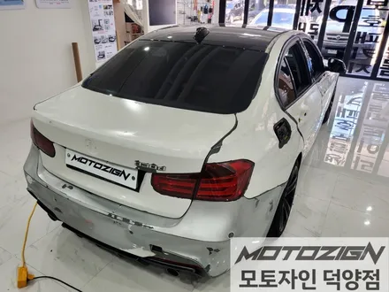 BMW320d 전체랩핑 덕양구랩핑 일산랩핑 파주랩핑 삼송랩핑 원흥랩핑 카스킨 랩핑전문점 모토자인 덕양점 !!! / 고양 덕양구, 일산, 파주