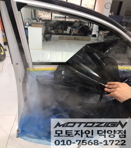 기아 스포티지r 솔라가드 차콜썬팅/틴팅 전면32% / 측,후면 13% 전체 썬팅 재시공/아이나비 QXD7000 블랙박스 / 고양 덕양구, 일산, 파주