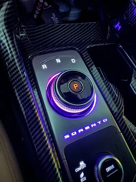 송탄 쏘렌토 MQ4 순정연동 에이비클 무빙 엠비언트 시공 맛집! / 평택 통복동