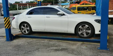 [원주휠복원] 벤츠 e220d 작업 / 원주시 소초면