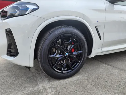 원주휠도색 BMW X4 신차 블랙유광 휠도색 휠복원 휠수리 시공! / 원주시 소초면