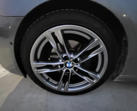 휠 도색 가격 BMW 640D 고스트크롬 다크스퍼터링 휠도색과 휠복원 작업은! / 원주시 소초면