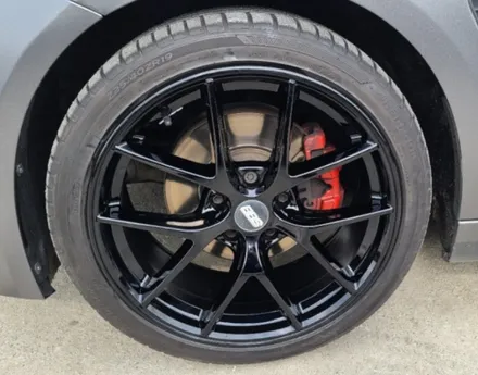 원주휠도색 BMW M3 블랙유광 휠도색 작업 전후사진! / 원주시 소초면