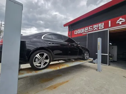 제천휠수리 벤츠 e300  다이아몬드컷팅 휠수리 작업! / 원주시 소초면