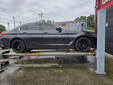 제천휠수리 BMW 520D 블랙유광 휠도색 작업 전후 사진! / 원주시 소초면