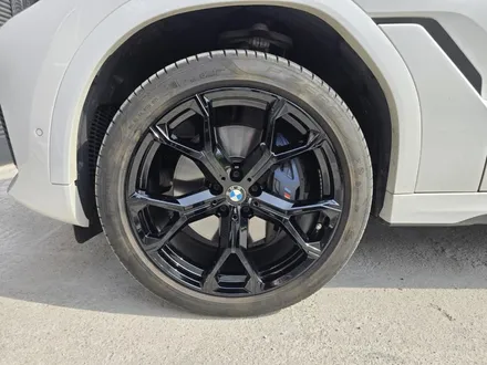 춘천휠복원 BMW X6 블랙유광 휠도색 작업하였습니다! / 원주시 소초면
