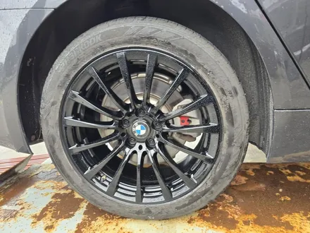 제천휠수리 BMW 520D 블랙유광 휠도색 작업 전후 사진! / 원주시 소초면