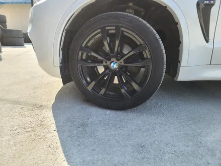 bmw x5 블랙하이그로시 블랙유광 휠도색 휠복원 휠수리 <자동차휠도색><원주휠도색> / 원주시 소초면