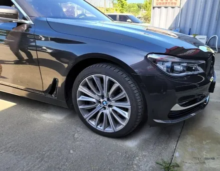 자동차 휠 긁힘 BMW 740i 블랙유광 휠도색 시공작업기! / 원주시 소초면