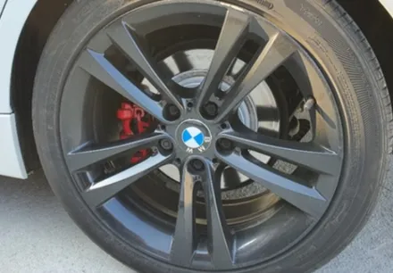 충주휠복원 BMW 320D 유광블랙 휠복원 작업 입니다! / 원주시 소초면