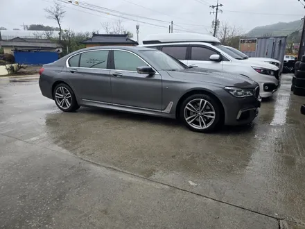 여주휠수리 BMW 740i 고스트크롬 휠도색 작업 사진! / 원주시 소초면