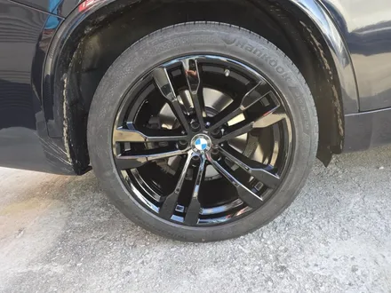 춘천휠복원 춘천휠도색 BMW X5 블랙유광 휠도색 작업 전후 사진! / 원주시 소초면