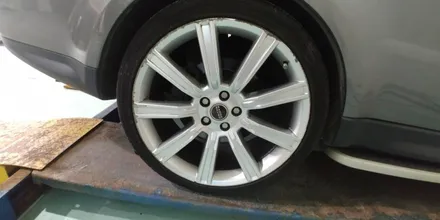 [원주휠복원] 랜드로버 스포츠 22인치휠 블랙하이그로시 작업 / 원주시 소초면