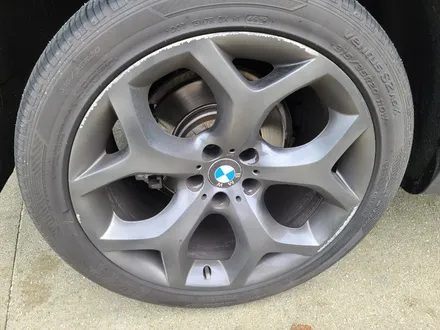 BMW X5고스트크롬 휠도색 휠수리 <자동차휠도색가격><자동차휠수리> / 원주시 소초면