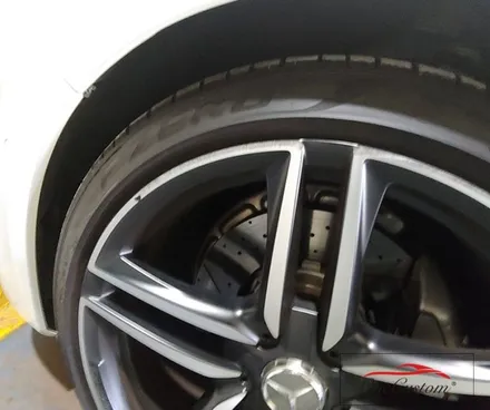 벤츠 Amg263 다이아몬드컷팅 휠수리 휠복원 <자동차휠수리><자동차휠복원> / 원주시 소초면