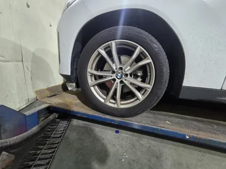 여주휠복원 BMW X3  블랙유광 휠도색 작업 전후 사진! / 원주시 소초면