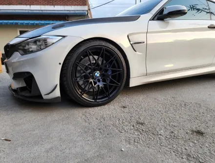 휠도색가격 BMW M4 블랙무광 휠도새 맷블랙 시공작업기! / 원주시 소초면