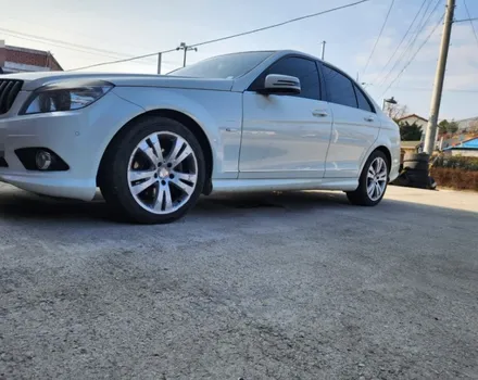 자동차 휠 복원 비용 벤츠 C200D 블랙유광 휠도색 작업 소개! / 원주시 소초면