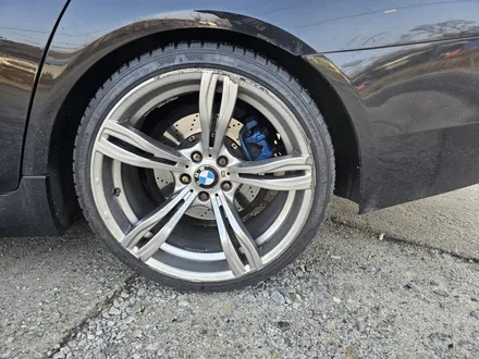 원주휠복원 BMW 5시리즈 고스트크롬 다크스퍼터링 휠도색 시공! / 원주시 소초면