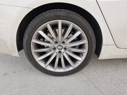 자동차 휠 복원 비용, BMW 530i의 블랙유광 휠도색 정보! / 원주시 소초면