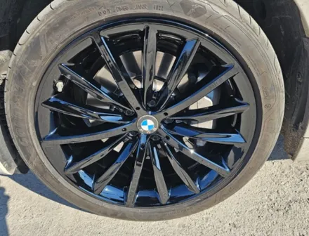 춘천휠수리 BMW 530i 유광블랙 휠도색 작업사진! / 원주시 소초면