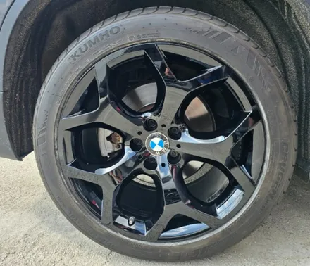 제천휠도색 BMW X5 블랙유광 휠도색 작업과정 입니다! / 원주시 소초면