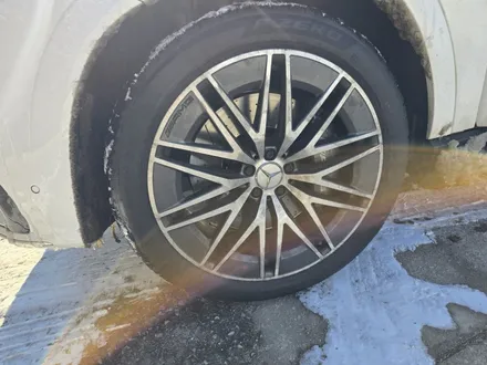 충주휠복원 벤츠 GLE 53 amg 블랙유광 휠도색 작업 전후 사진! / 원주시 소초면
