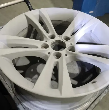 자동차 휠수리 BMW 3GT 블랙유광 휠도색 휠복원 시공과정 소개 / 원주시 소초면