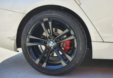 충주휠복원 BMW 320D 유광블랙 휠복원 작업 입니다! / 원주시 소초면
