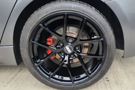 원주휠도색 BMW M3 블랙유광 휠도색 작업 전후사진! / 원주시 소초면