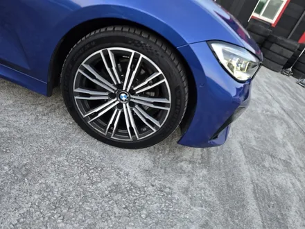 제천휠복원 BMW 320D 블랙유광 휠도색 작업 전후 사진! / 원주시 소초면