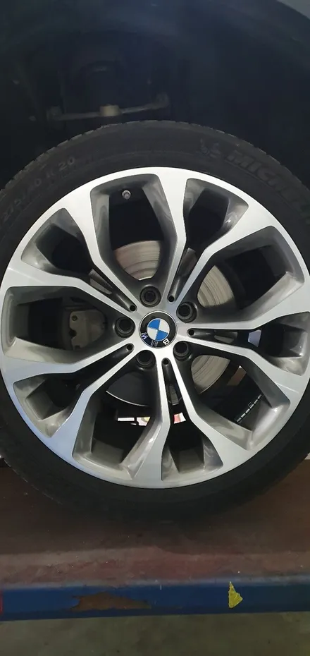 BMW X6 다이아몬드컷팅 휠수리 잘하는곳! / 원주시 소초면