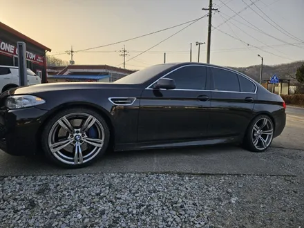 원주휠복원 BMW 5시리즈 고스트크롬 다크스퍼터링 휠도색 시공! / 원주시 소초면