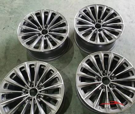 BMW750Li 휠복원  다이아컷팅 다이아컷팅 수입차 휠수리! / 원주시 소초면