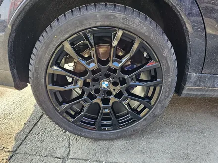 원주휠도색 BMW X6 블랙유광 휠도색 시공작업 소개합니다! / 원주시 소초면